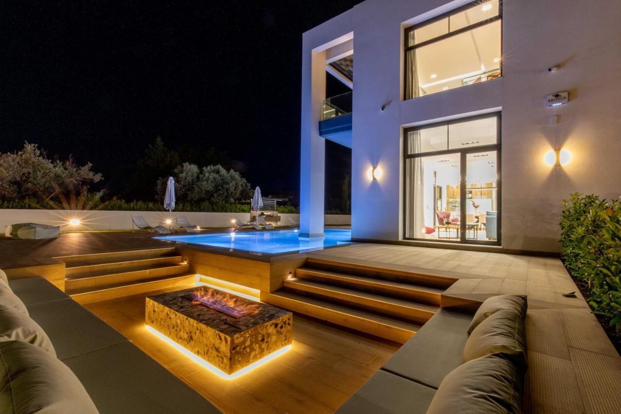 Armonia Luxury Villa イアリソス エクステリア 写真